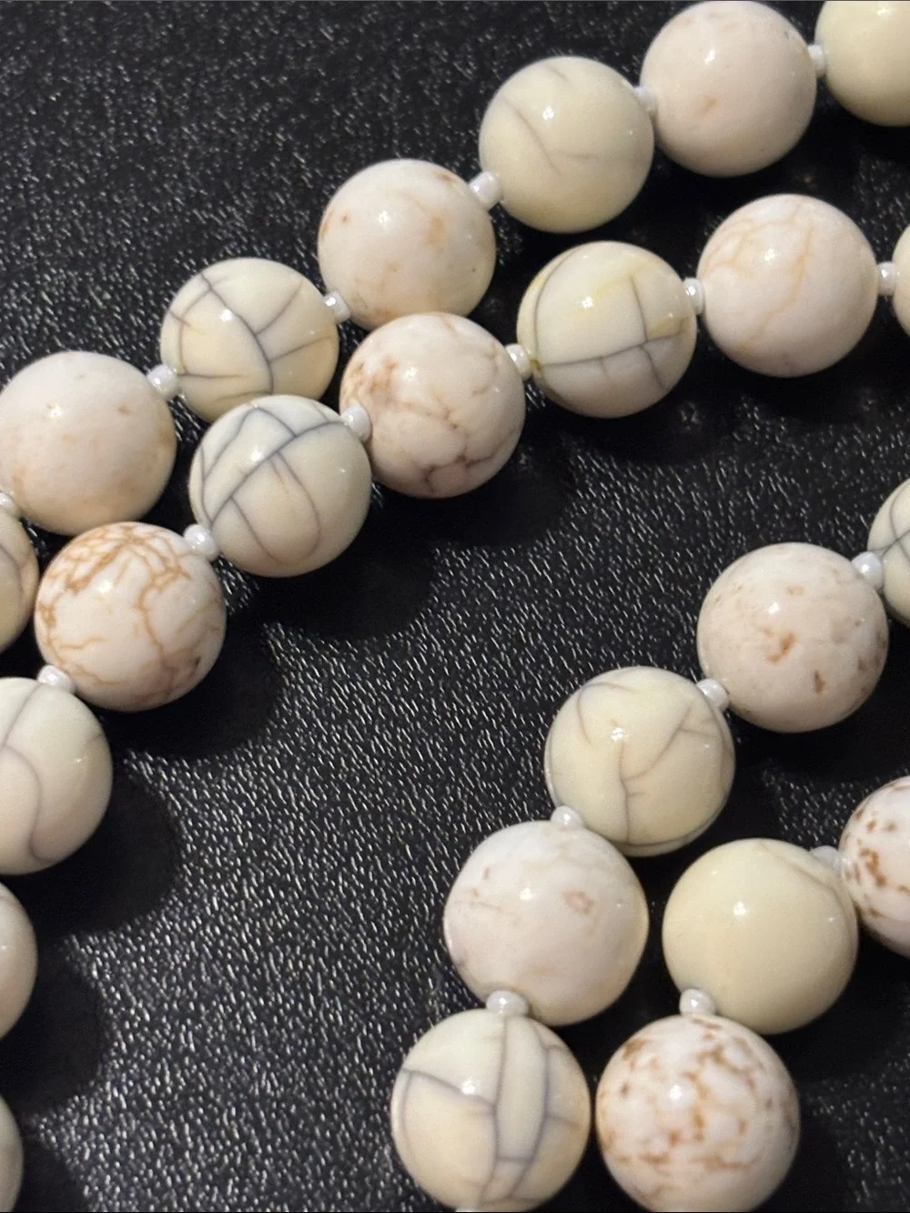 Chico's Cream Howlite-Style‎ Beaded Necklace